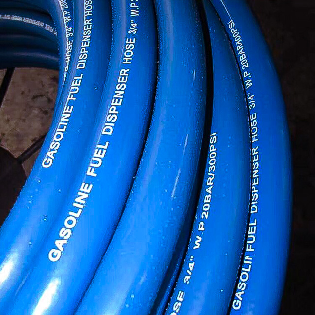 Fuel / gasoline dispenser hose - Textile braids