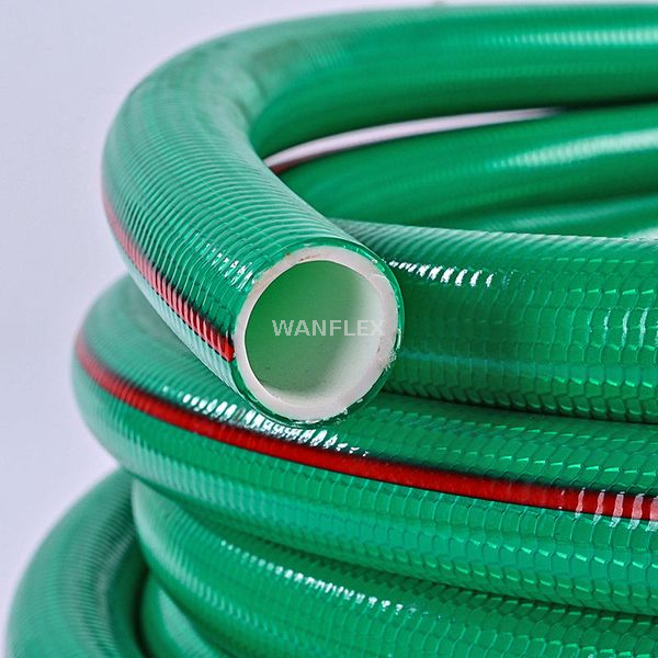 Kink resistant garden hose 3 Layers 